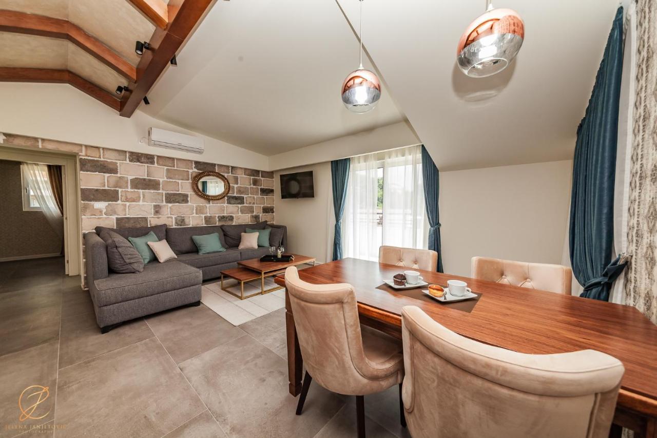 Apartments Cukovic Херцег Нови Екстериор снимка