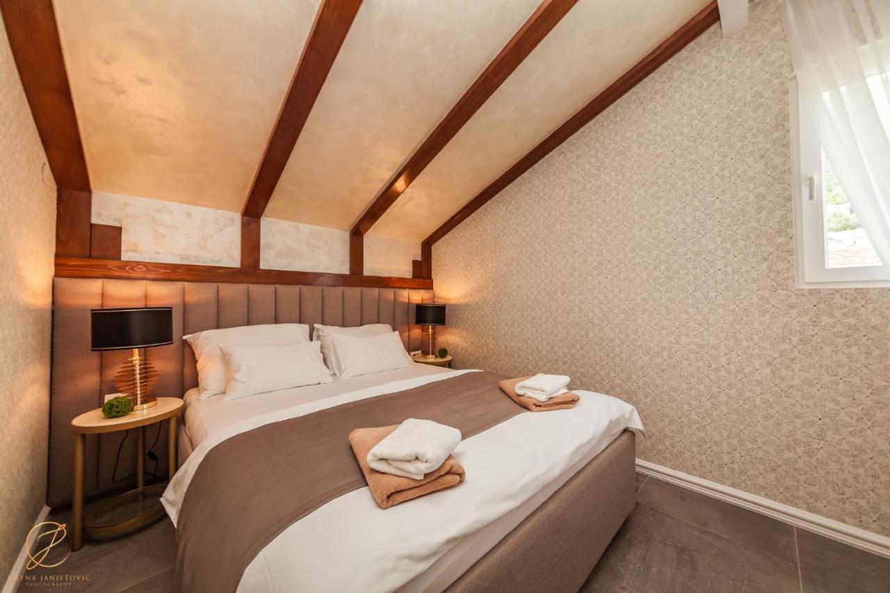 Apartments Cukovic Херцег Нови Екстериор снимка