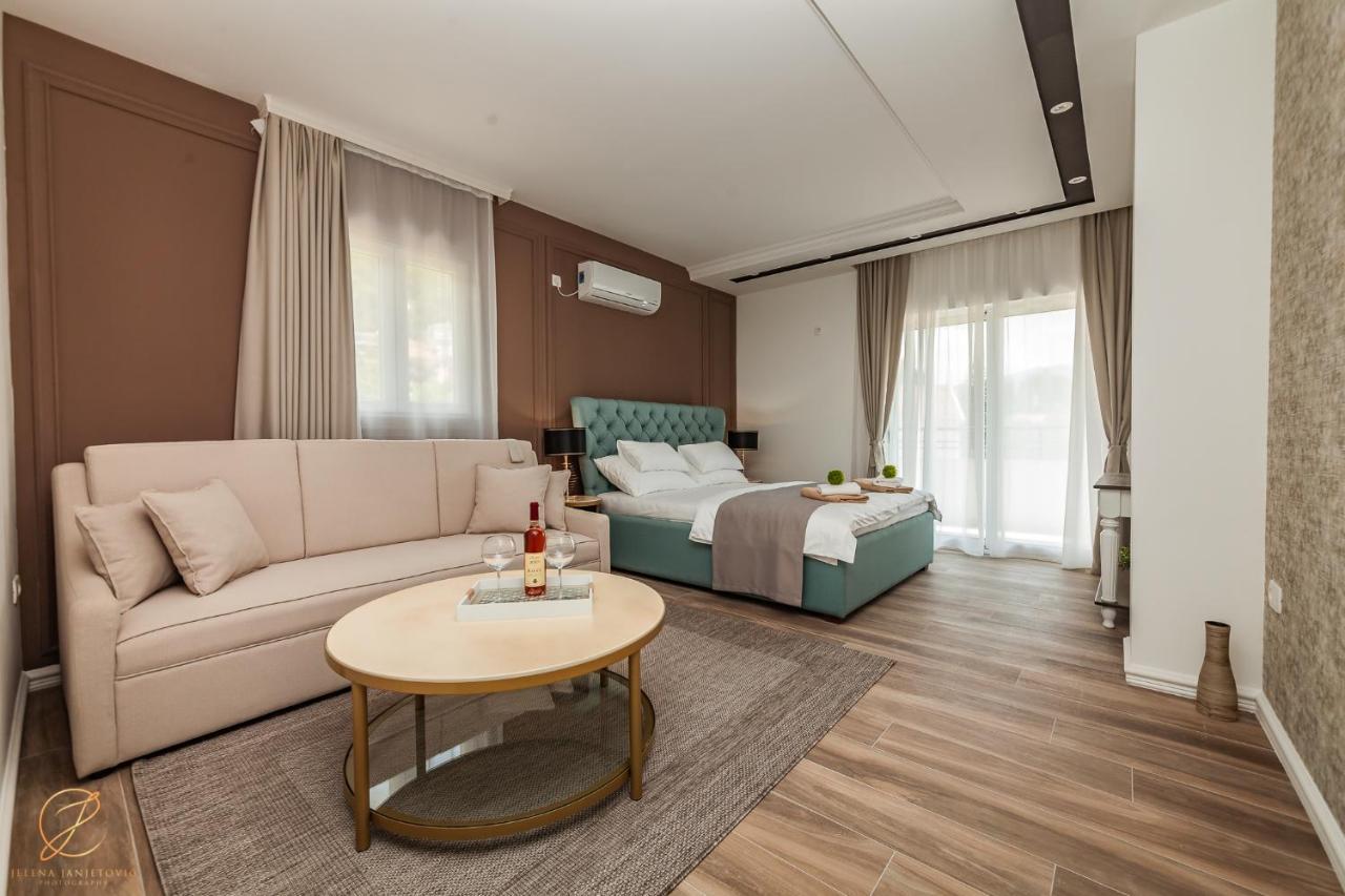 Apartments Cukovic Херцег Нови Екстериор снимка