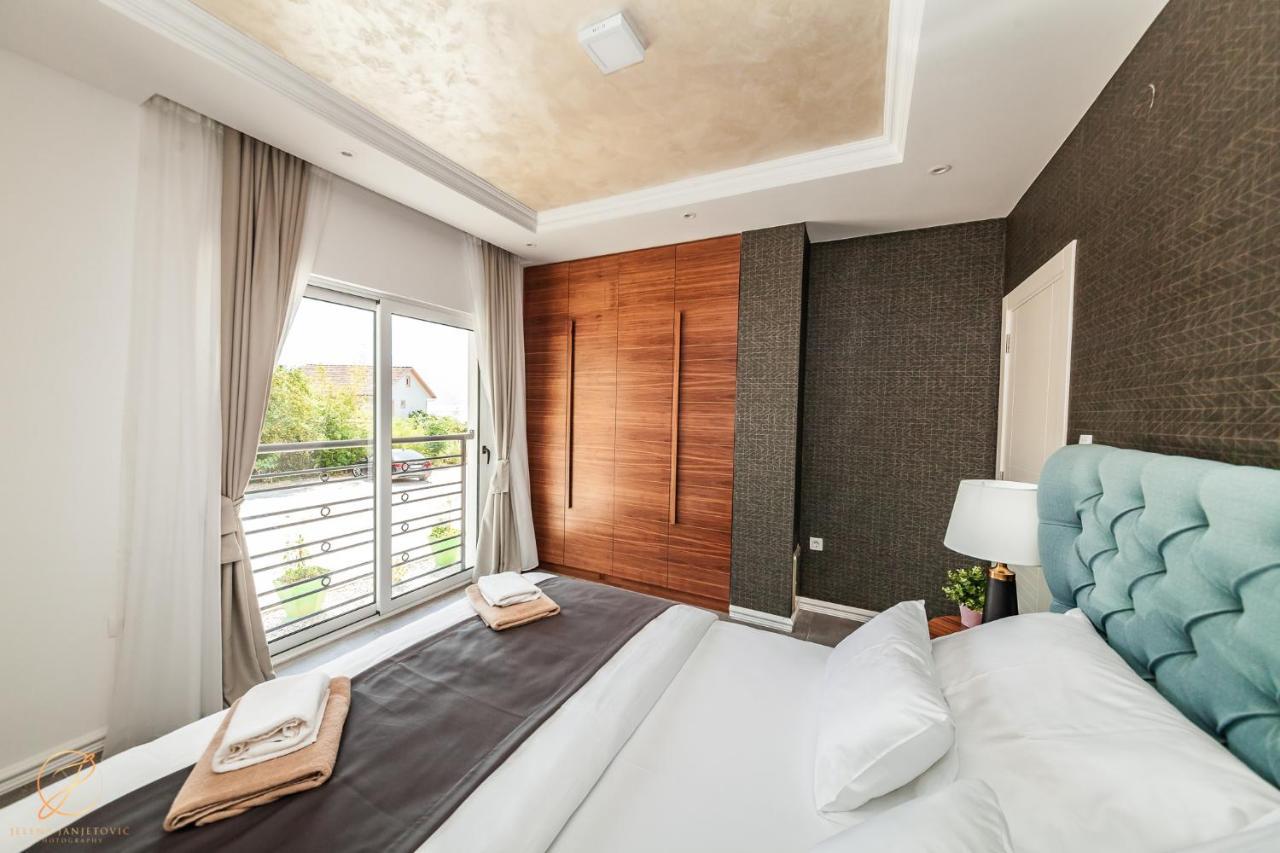 Apartments Cukovic Херцег Нови Екстериор снимка