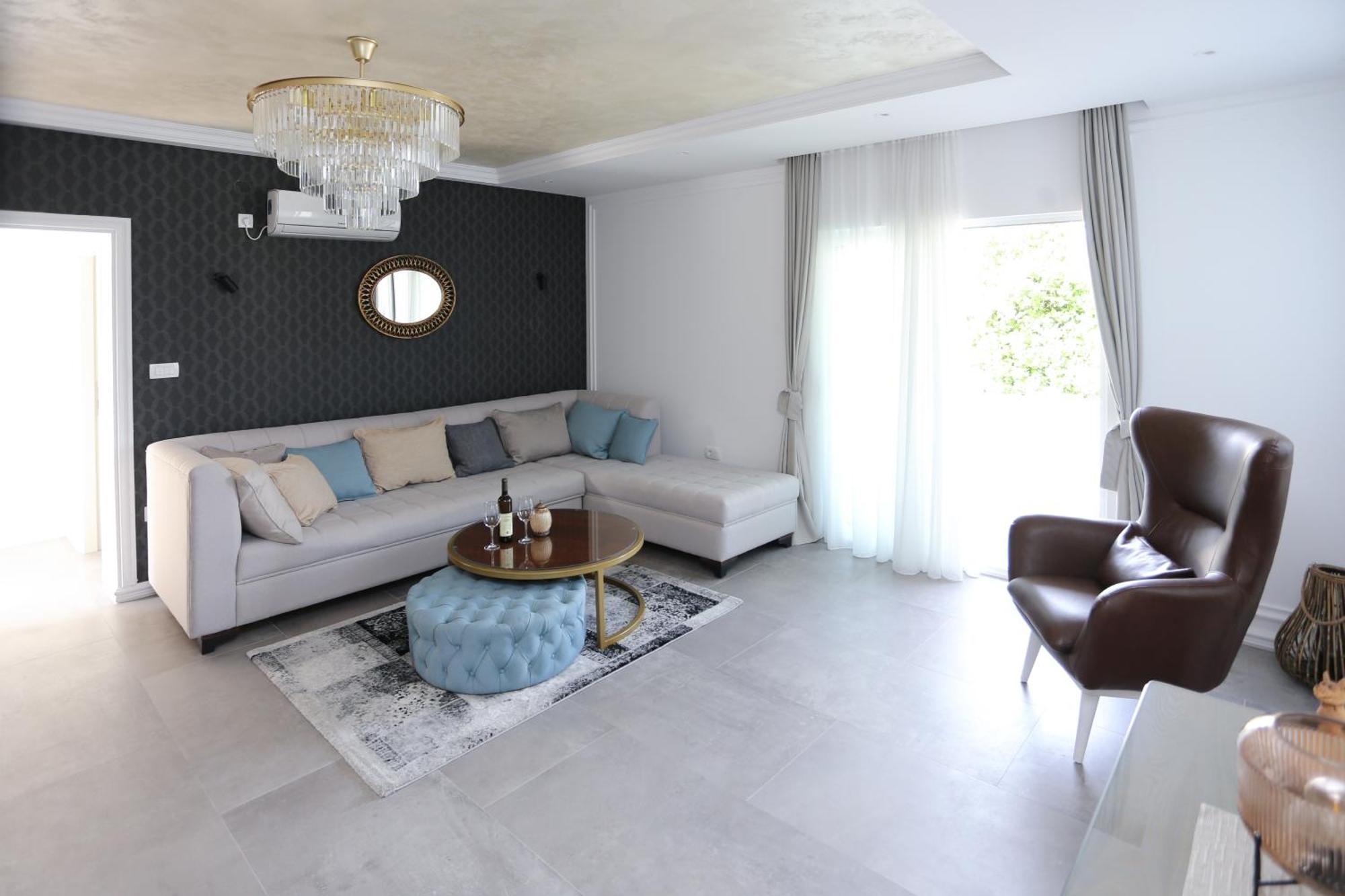 Apartments Cukovic Херцег Нови Екстериор снимка