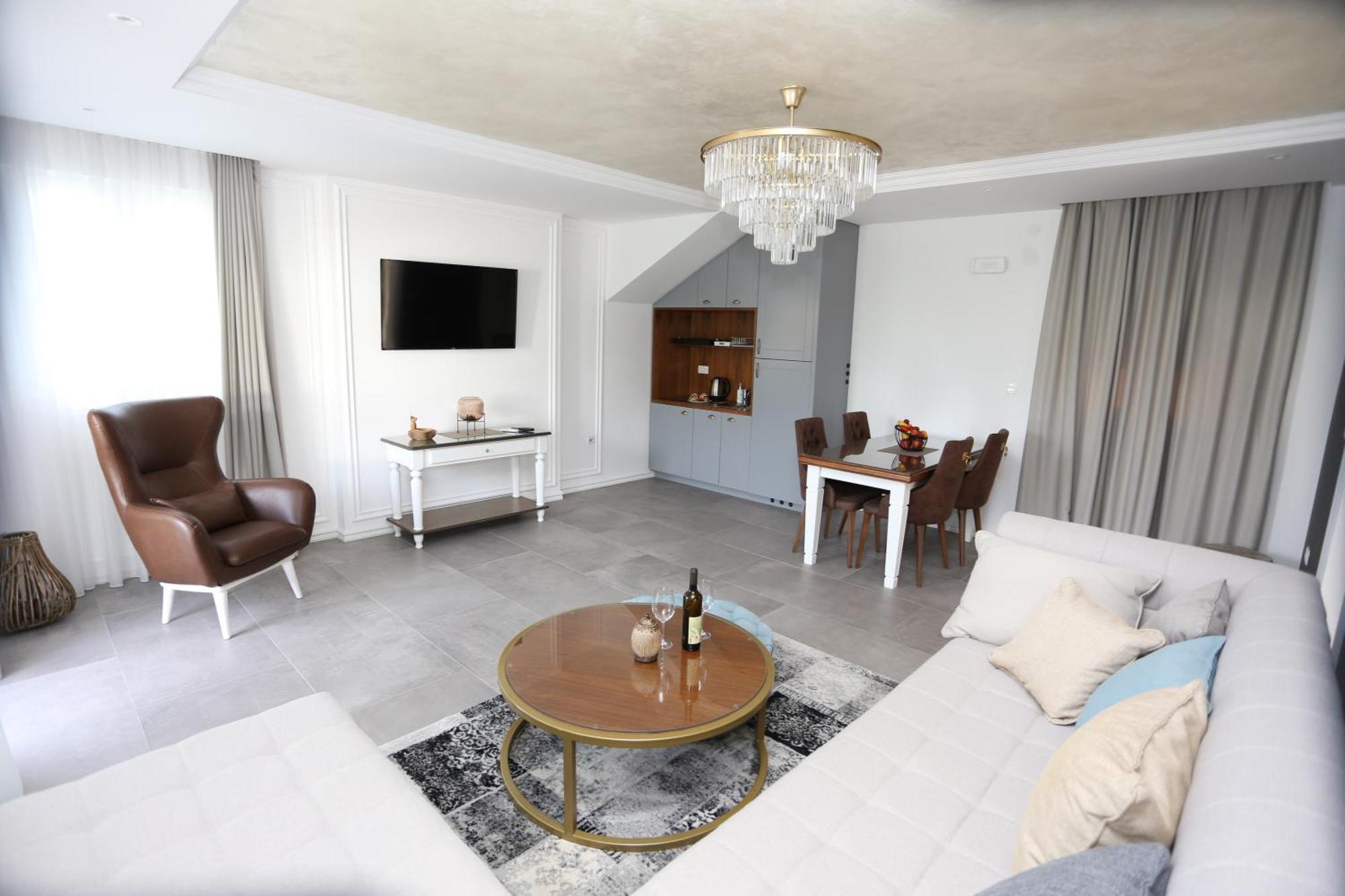 Apartments Cukovic Херцег Нови Екстериор снимка